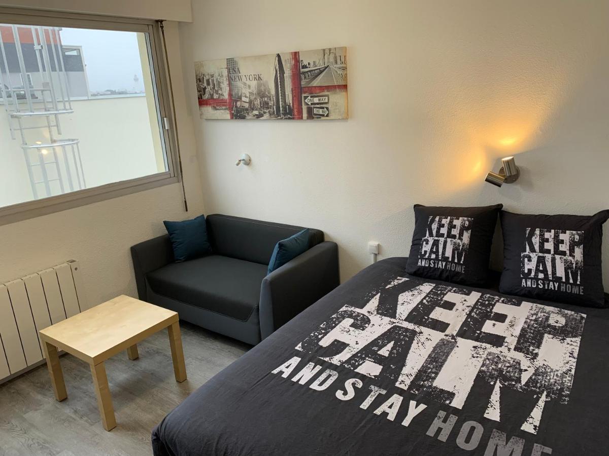 Studio Entierement Renove Avec Parking Gratuit سان نازير المظهر الخارجي الصورة